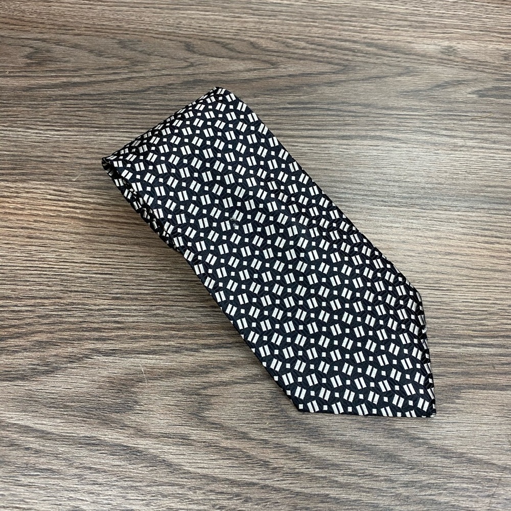 Tom James Black w/ Silver Check Silk Tie